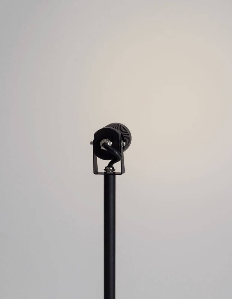 Fend LED Außenwandleuchte Poller 3000K Schwarz IP65 mit ausrichtbarer Lichtquelle in minimalistischem Design.