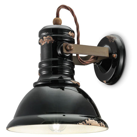 Ferroluce Industrial Wandleuchte in Schwarz, stilvolle Vintage-Wandlampe aus Metall und Keramik, handgefertigt.