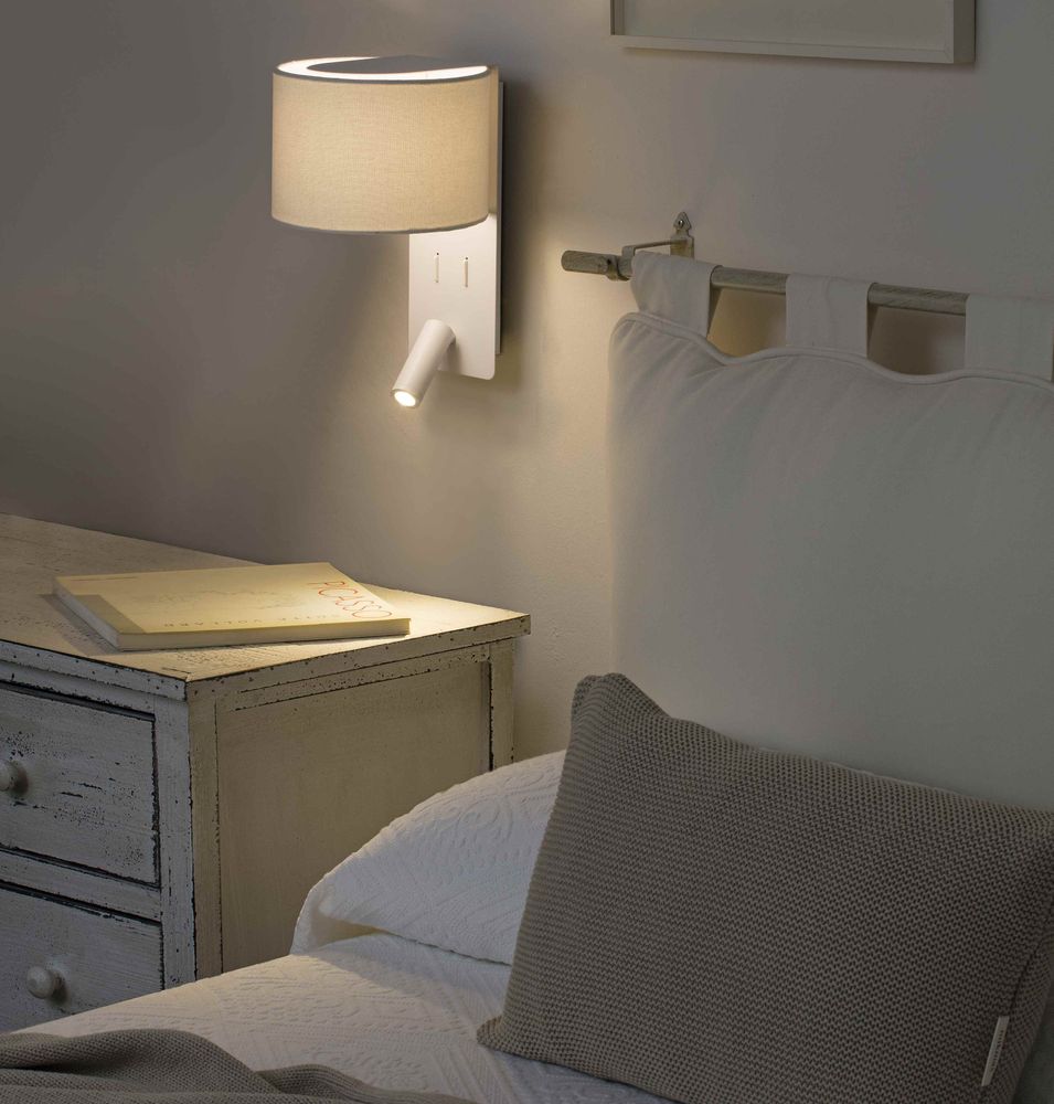 Fold Wandlampe mit LED Lesespot