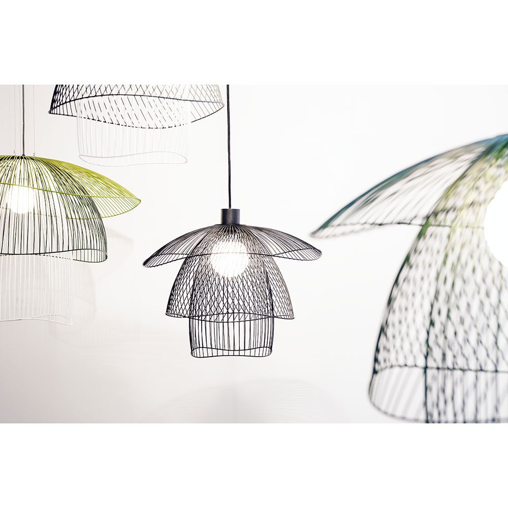 Forestier Hängeleuchte Papillon Ø 56cm in einzigartigem Design mit recycelten Materialien.