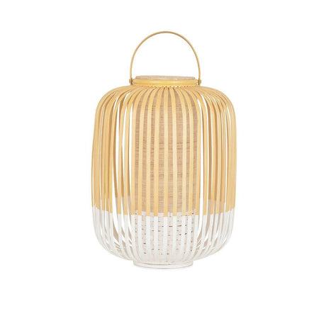 Forestier LED Akku-Bodenleuchte Take A Way IP66 in einem eleganten Bambusdesign für den Außenbereich.