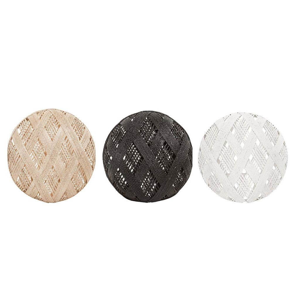 Forestier Lampenschirm Chanpen Diamond – elegante Leuchte in drei Farben aus Rattan und Bananenbaumfasern.