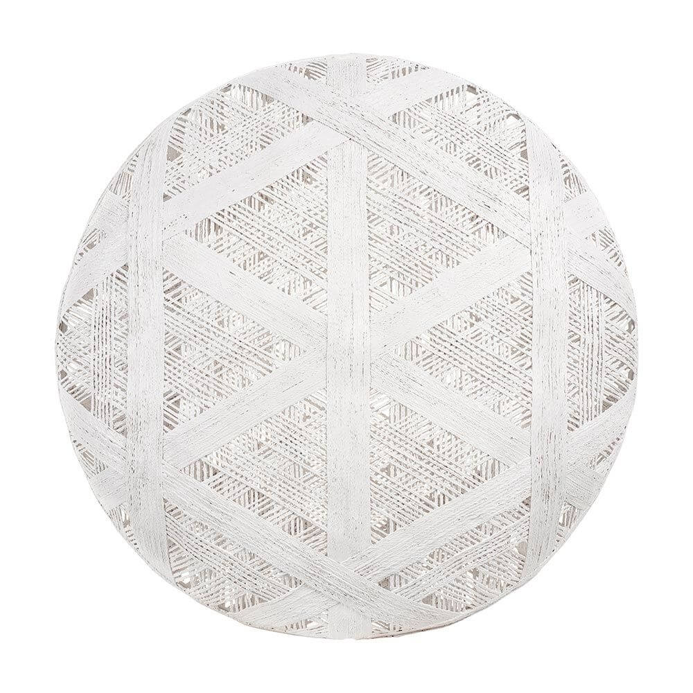 Forestier Lampenschirm Chanpen Hexagonal mit ansprechendem, geometrischem Design aus natürlichen Materialien.