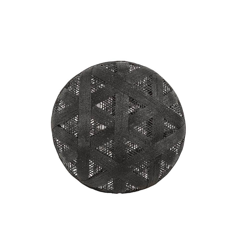Forestier Lampenschirm Chanpen Hexagonal in Schwarz, gefertigt aus natürlichen Materialien mit elegantem Design.