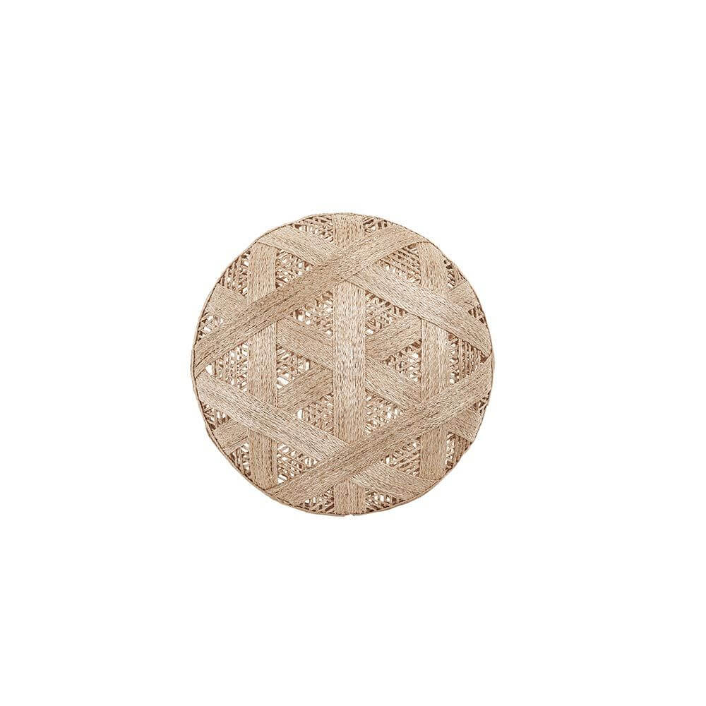 Forestier Lampenschirm Chanpen Hexagonal aus natürlichen Materialien mit gewebtem Design.