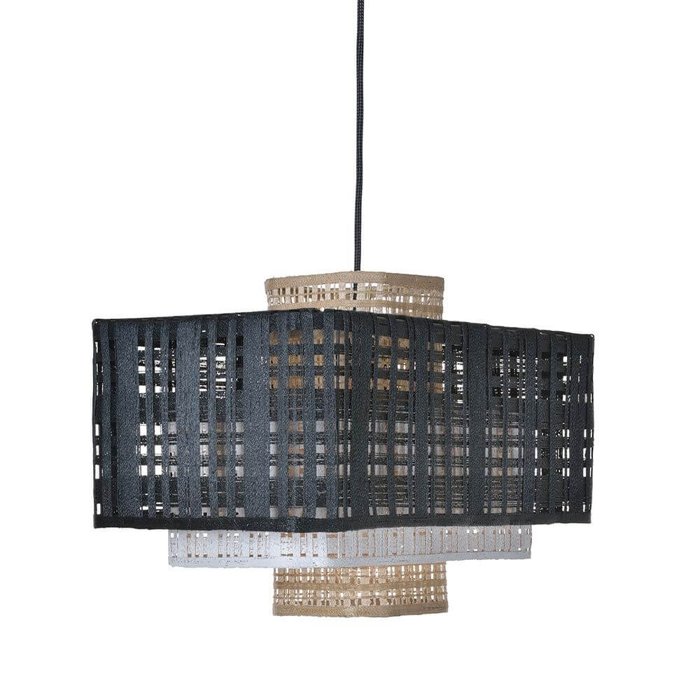 Forestier Pendelleuchte Matrix mit modernem Lagenlook aus drei unterschiedlich geformten und farbigen Schirmen.