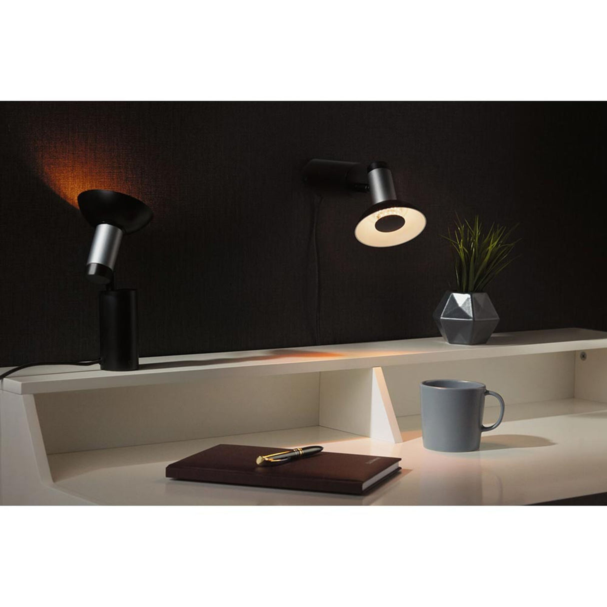GU10 4,9W LED Reflektor mit 3 Stufen-Dimmer Schwarz, Gold 3000K