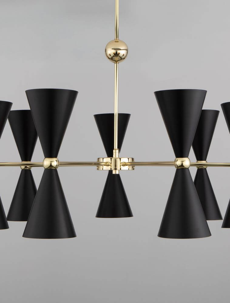 Gala Pendelleuchte Gold, Schwarz mit modernem Design und konischer Form, ideal für Esszimmer und elegante Innenräume.