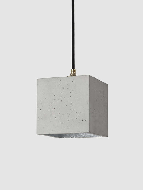 Alt Tag: Gantlights B1 Hängelampe Beton, handgefertigte kubische Pendelleuchte mit sichtbarer Betonstruktur und edler Innenbeschichtung