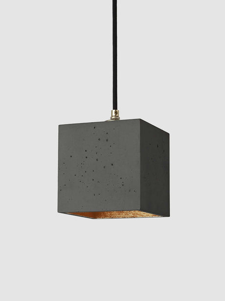 Gantlights B1 Hängelampe Beton – handgefertigte kubische Pendelleuchte aus Beton mit goldener Innenbeschichtung, regional gefertigt in Brandenburg