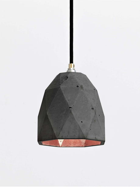 Gantlights T1 Pendelleuchte Beton, geometrisches Design aus Beton mit Kupferakzenten.