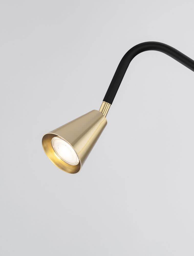 Geko Stehlampe Schwarz, Gold mit schwarzem Schirm und goldener Leuchte für stilvolles Akzentlicht im Wohnzimmer