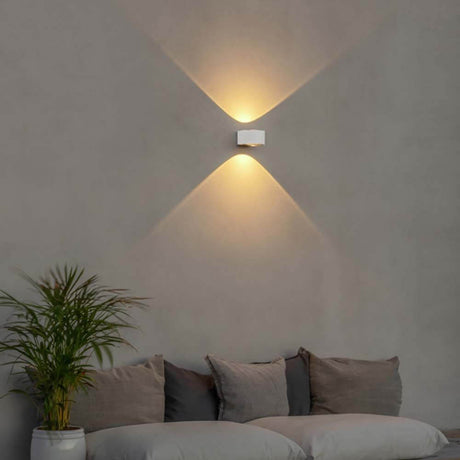 Lampada a parete esterna a LED GELA Up e Downlight