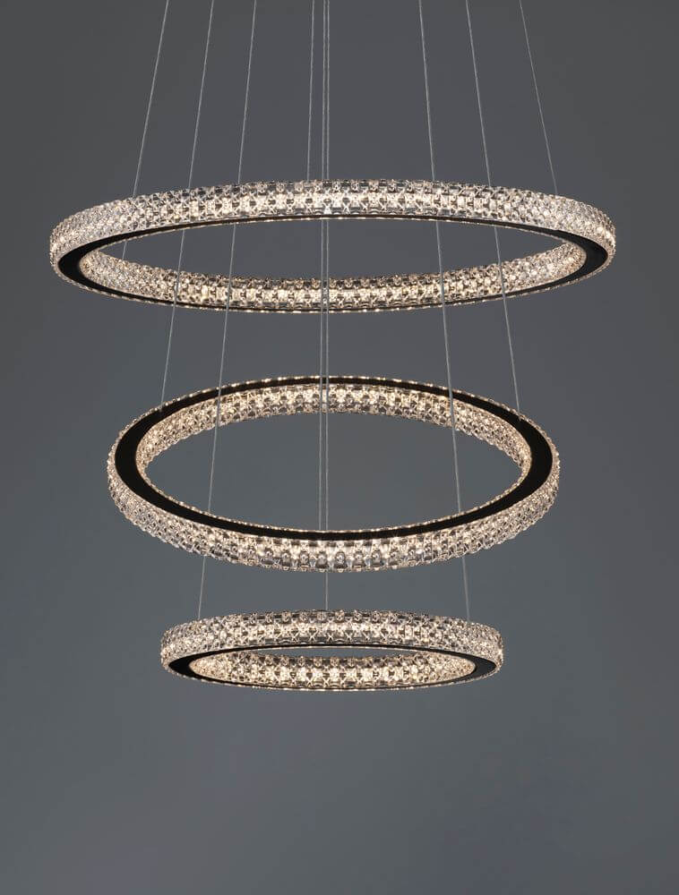 Ginevra LED Pendelleuchte 3-flammig Ø 51cm 3000K Schwarz - moderne Hängelampe mit schwebenden Ringen.