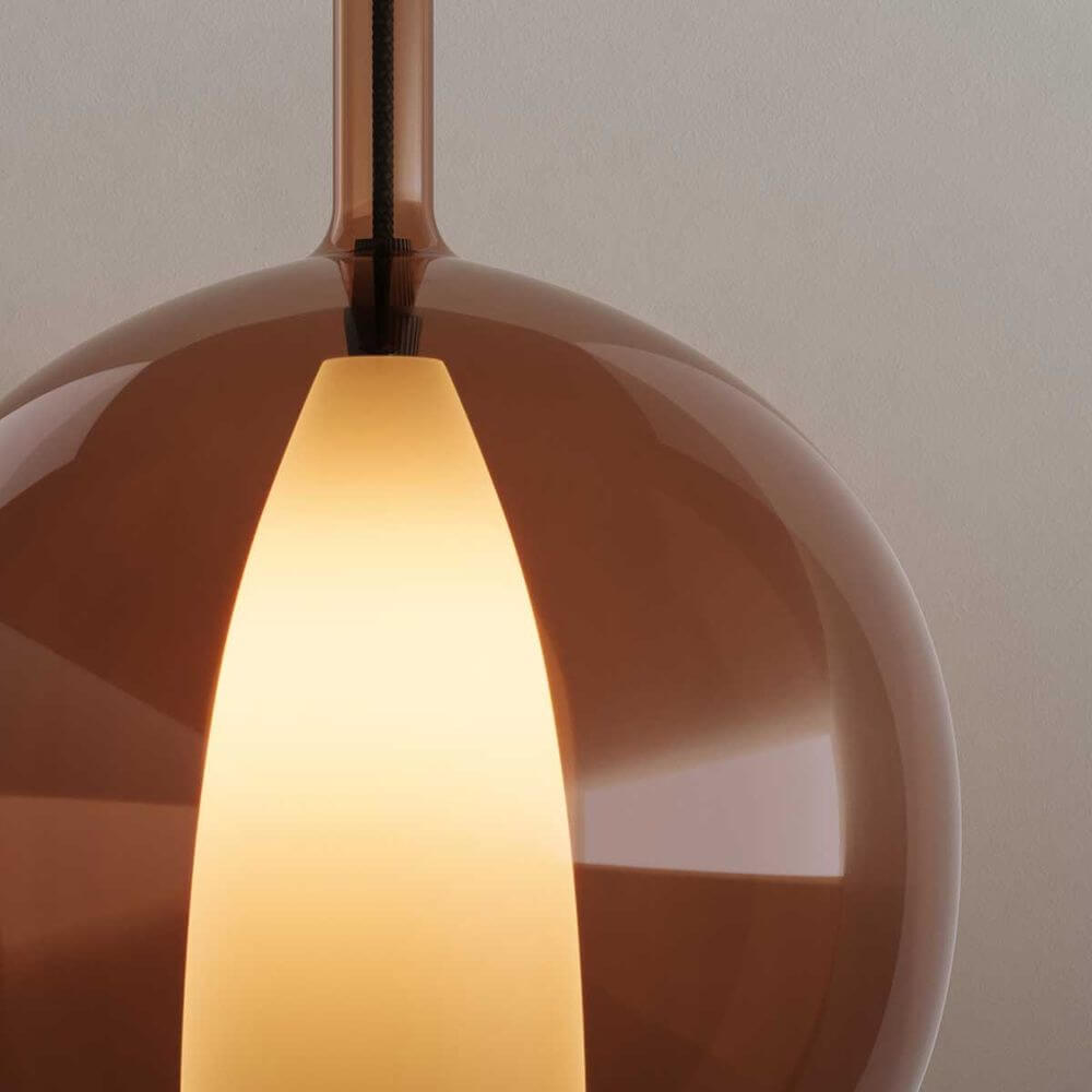 s.luce Belluna Glas-Pendelleuchte 150cm Textilkabel in Rauchglas-Optik mit warmem Licht.