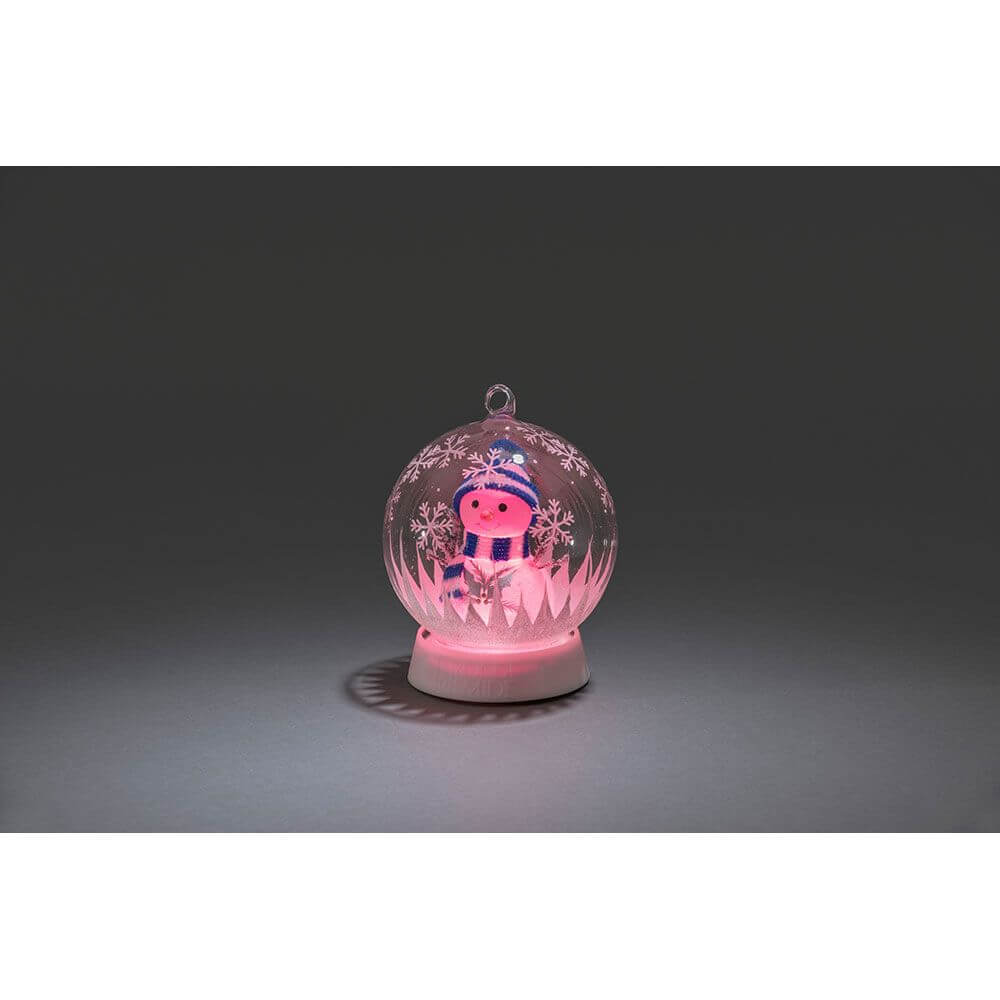 Glaskugel Schneemann mit 3 Funktionen Timer RGB-Farbwechsel 1 RGB Diode batteriebetrieben in leuchtendem Licht.