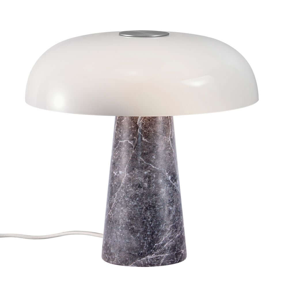 Glossy Marmor Tischleuchte mit opalweißem Glas und grauem Marmorstamm, skandinavisches Design.