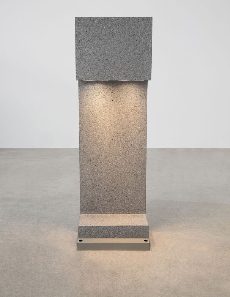 Grante Außenwegeleuchte GU10 Grau IP65 aus Beton und Aluminium mit modernem Design.