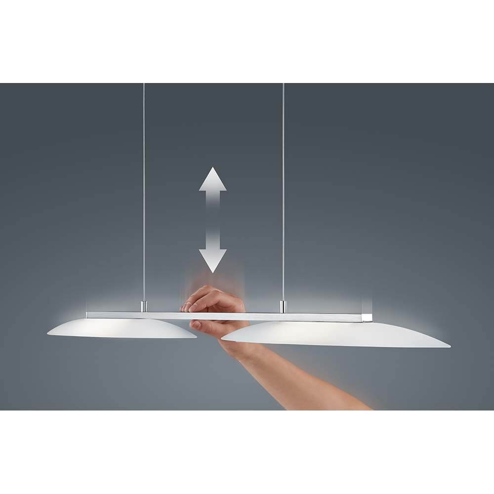 LED Pendelleuchte Sally Nickel-Matt, Chrom in Aktion, Höhe verstellbar mit Handbewegung.