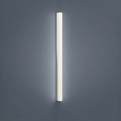LED Spiegellampe Lado 90cm 1560lm Chrom Warmweiß an einer Wand montiert.