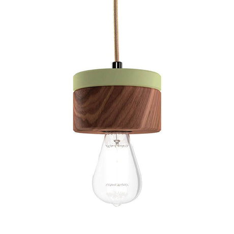Suspension en bois Ø 11 cm en 3 essences de bois avec une esthétique naturaliste et un détail pastel.