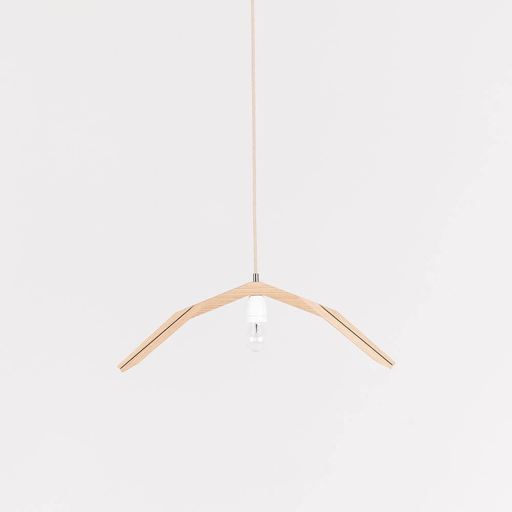 Holz Hängeleuchte mit Schirm Ø 62cm geschwungen im minimalistischen Design mit natürlichem Holz.