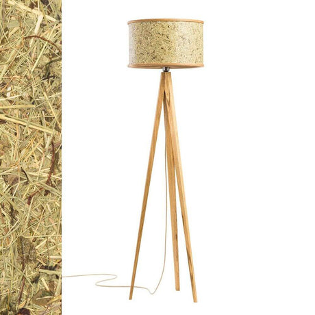 Holz Stehlampe 163cm mit Heuschirm in natürlichem Design und hochwertigem Lampenschirm aus organischen Materialien.