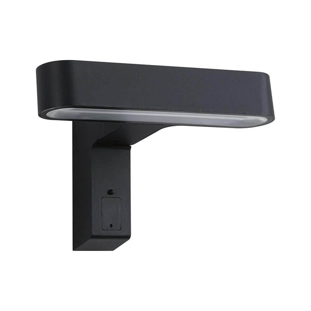 House LED Außenwandleuchte Ito mit Bewegungssensor in modernem Design, ideal für Außenbereiche.