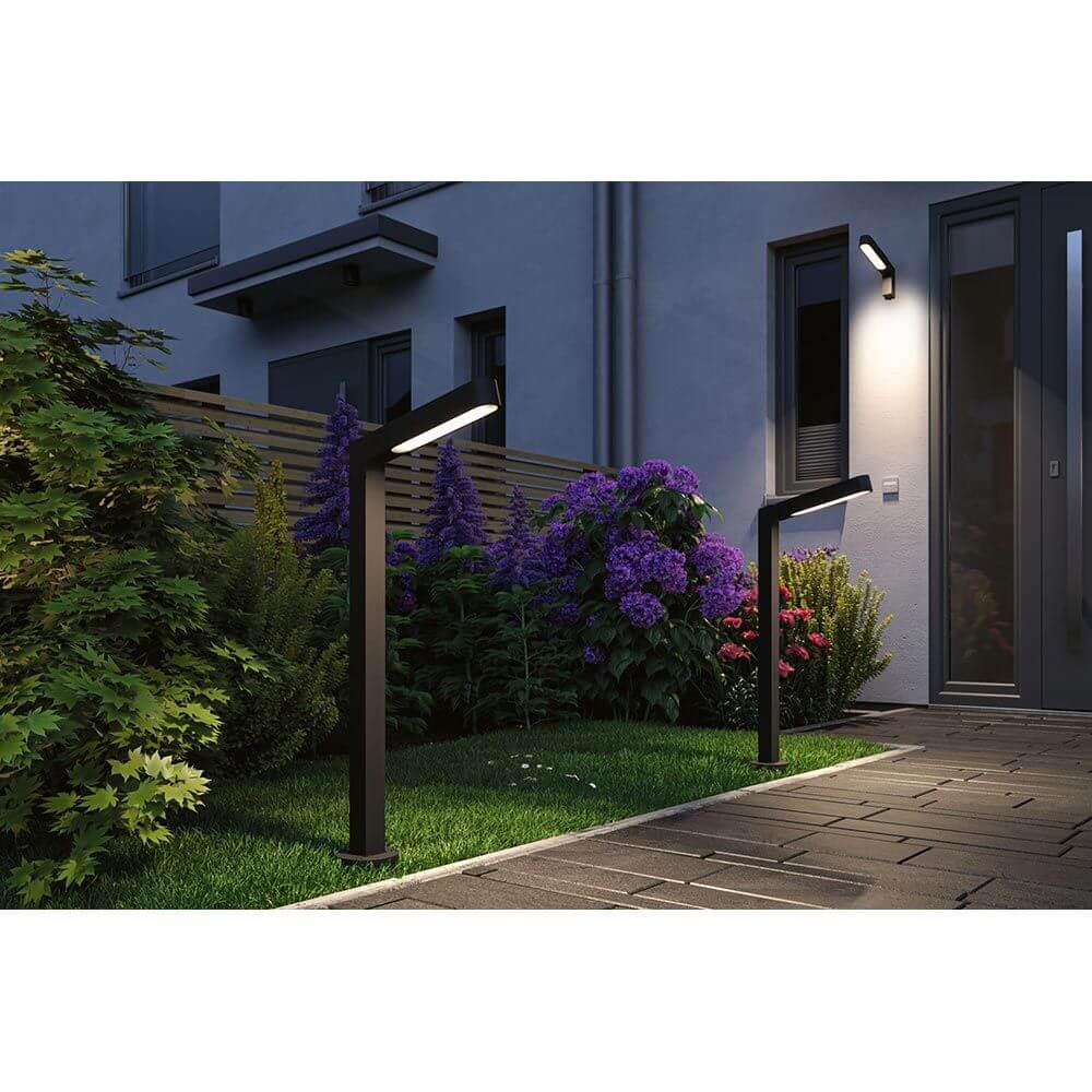 House LED Außenwandleuchte Ito Bewegungssensor Vertikal an Hauseingang und Gartenweg, modernes IP44 Metallgehäuse, asymmetrische Lichtverteilung