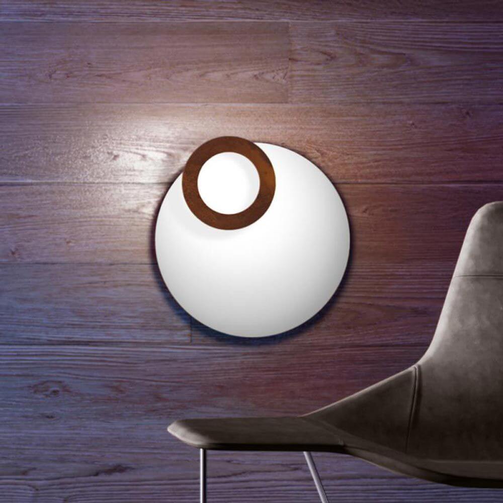 Icone LED Deckenleuchte Vera Ø 66cm in Weiß und Rost, dimmbar mit warmweißem Licht, ideal für Wohnräume.