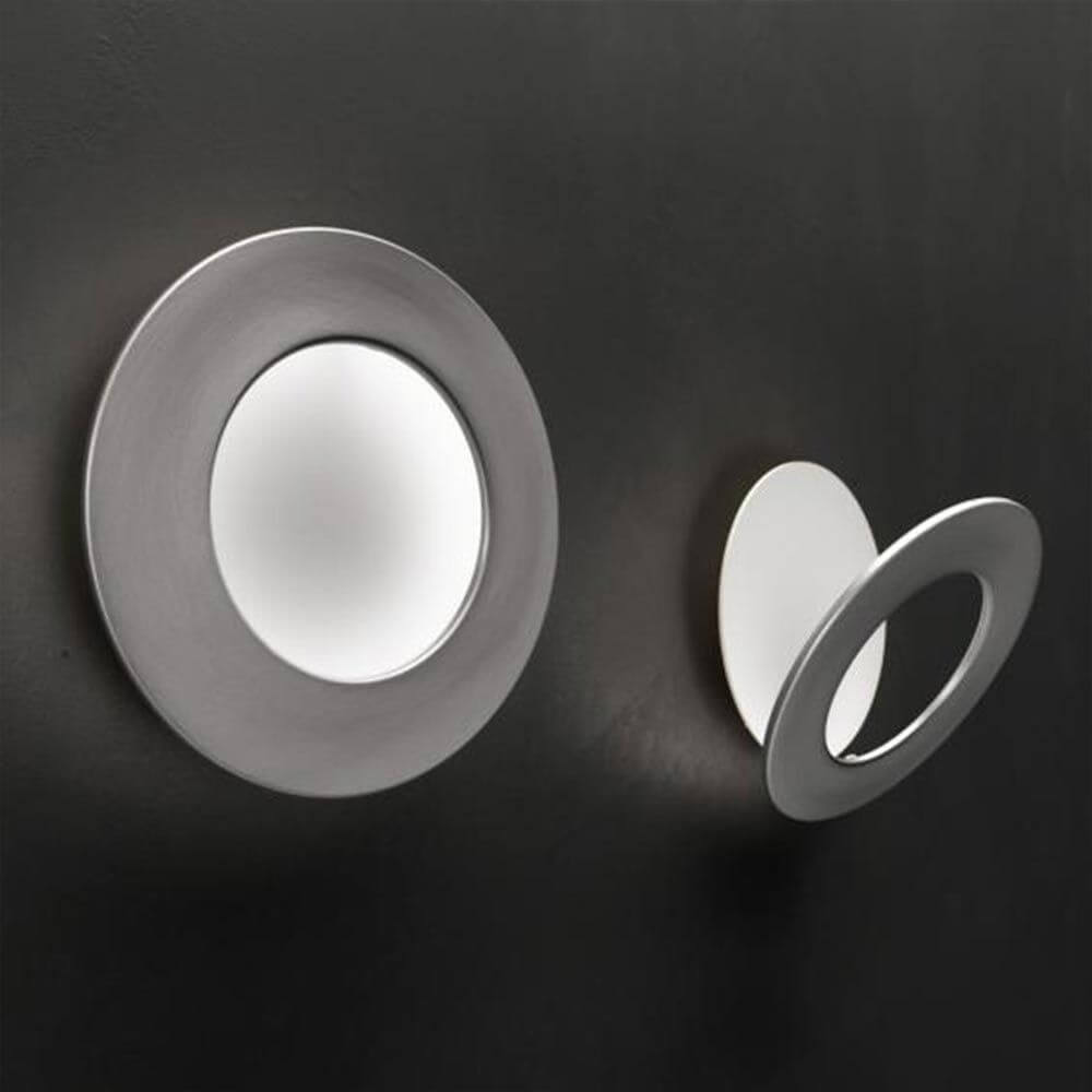 Moderne LED-Wandleuchte Vera von Icone, Ø 21cm, Aluminium gebürstet, dimmbar, drehbarer LED-Ring.