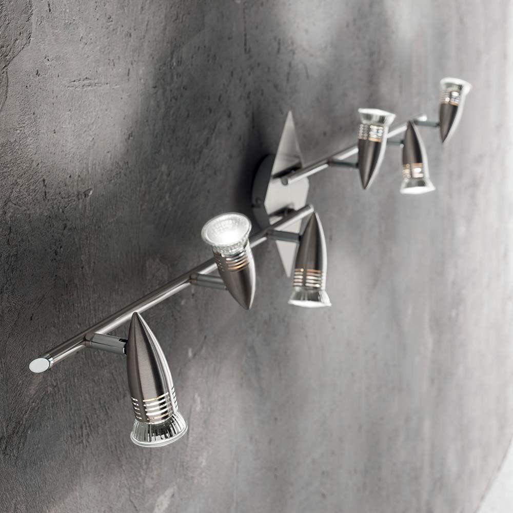 Deckenleuchte Alfa Pl6 Nickel an einer Wand mit stylishen und modernen Lampen.