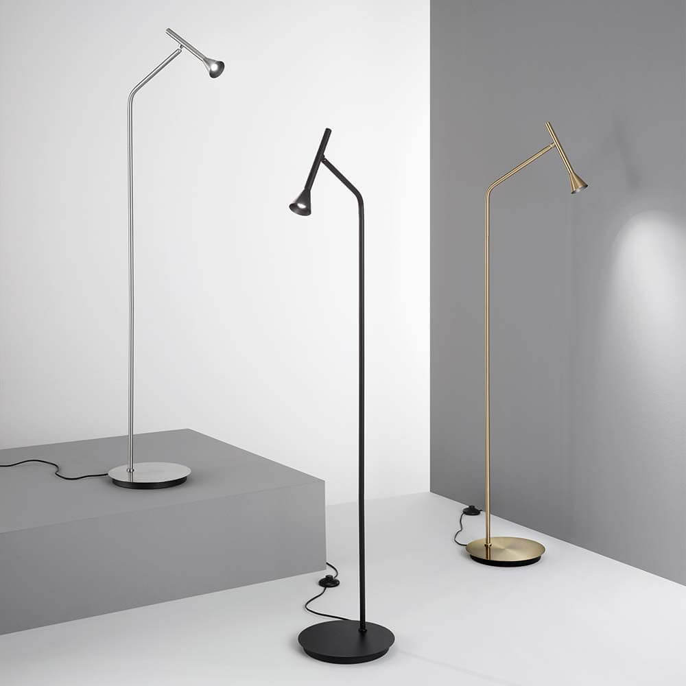 Verschiedene Modelle der Diesis LED Stehleuchte mit Trittschalter in Silber, Schwarz und Gold.