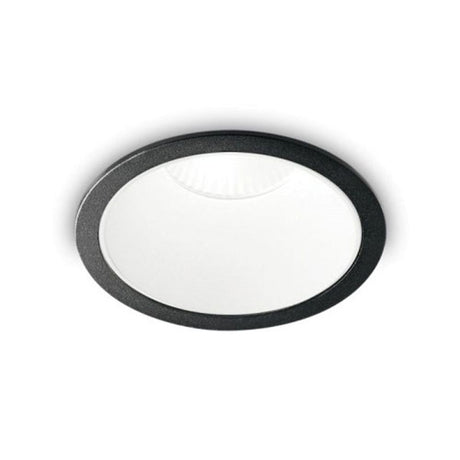LED Einbaulampe Game Round Schwarz, Weiß – eleganter runder Einbaustrahler mit schwarzem Ring.