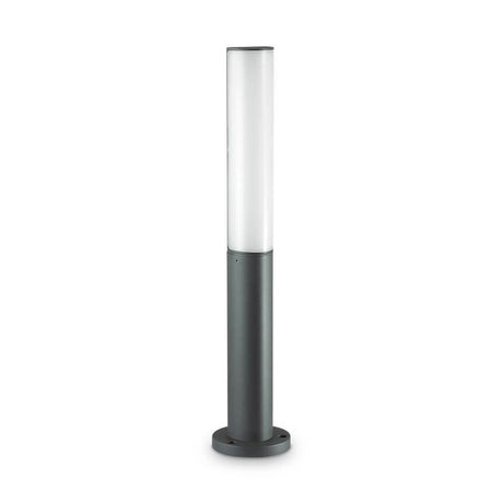 Etere LED-pullertlampe IP44 i eksklusivt design, ideell for hage og terrasse.