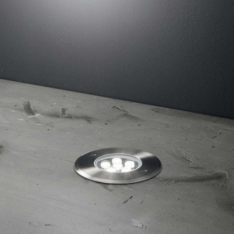 Floor LED Boden-Einbaustrahler IP67 auf grauem Untergrund