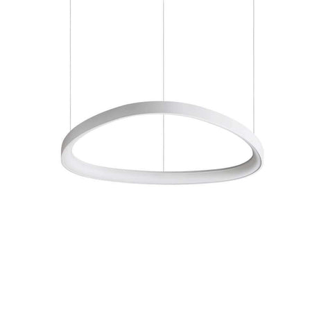 Gemini LED Ring Pendelleuchte als moderne Deckenleuchte mit elegantem Design und LED-Beleuchtung.