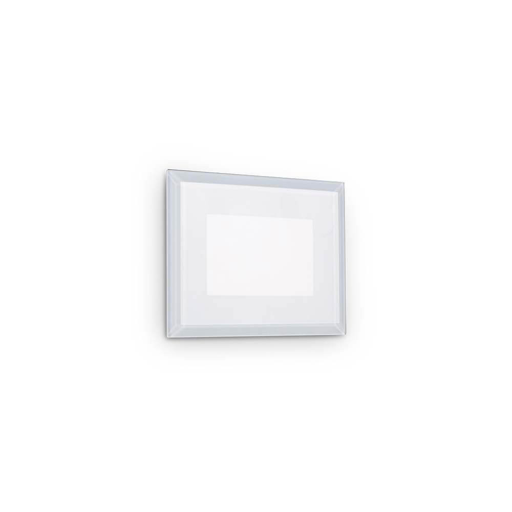 Indio Außen Wandeinbauleuchte IP65 in modernem Design, ideal für Außenanwendungen.