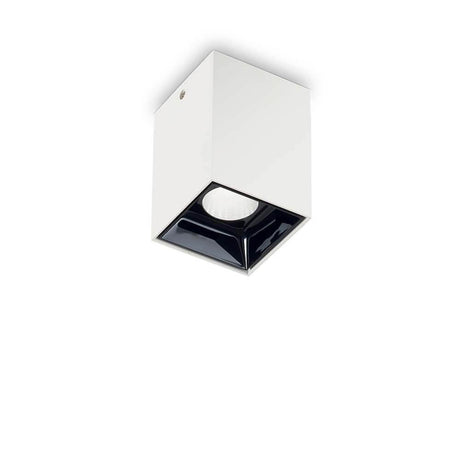 LED Deckenlampe Nitro 10W Quadratisch Weiß – moderne, quadratische Deckenleuchte in klassischem Weiß.