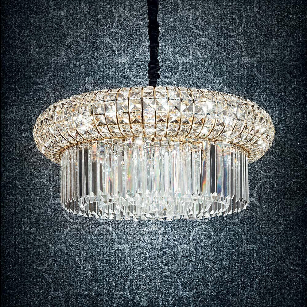 Nabucco Pendelleuchte Kristall mit elegantem Kristalldesign und funkelnden Akzenten auf einem dunklen Hintergrund.