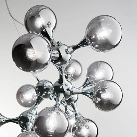 Pendant light Nodi Chrome 15-light Chrome in a glossy chrome design with innovative spherical natural style.