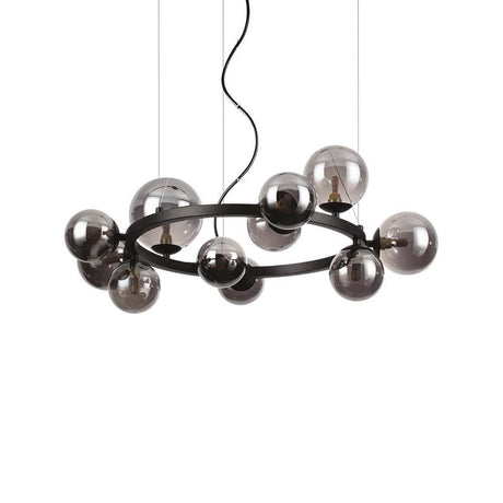 Suspension Perlage 1 avec des globes en verre modernes et une suspension noire élégante.