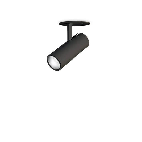 Play LED Einbau-Spot in modernem Design für stilvolle Beleuchtung im Innenraum.