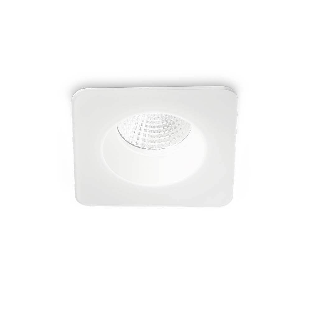 Room LED Einbauleuchte IP65 in modernem, quadratischem Design mit hellem Licht.