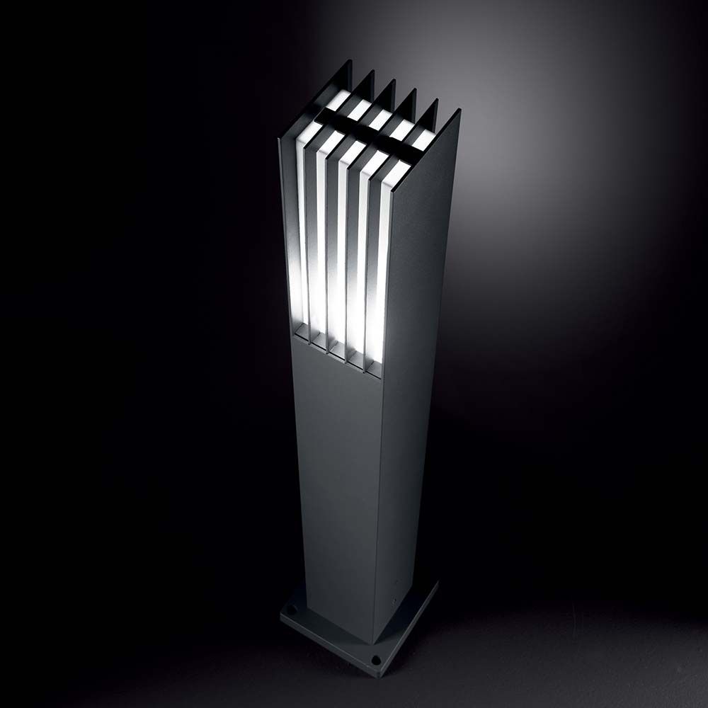 Stehleuchte Marte Pt1 Anthrazit moderne Designleuchte aus Anthrazit mit mehreren Lichtquellen.