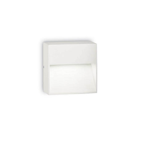 Wall light Down Ap1 White - modern wall lamp in simple white, ideal for innovative interior design.