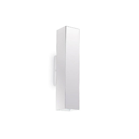 Moderne Wandleuchte Sky Ap2 Weiß in elegantem Design, ideal für verschiedene Wohnräume.