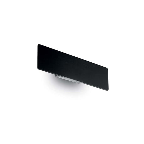 Zig Zag Ap12 Black wall light, modern black wall lamp with an elegant design.
