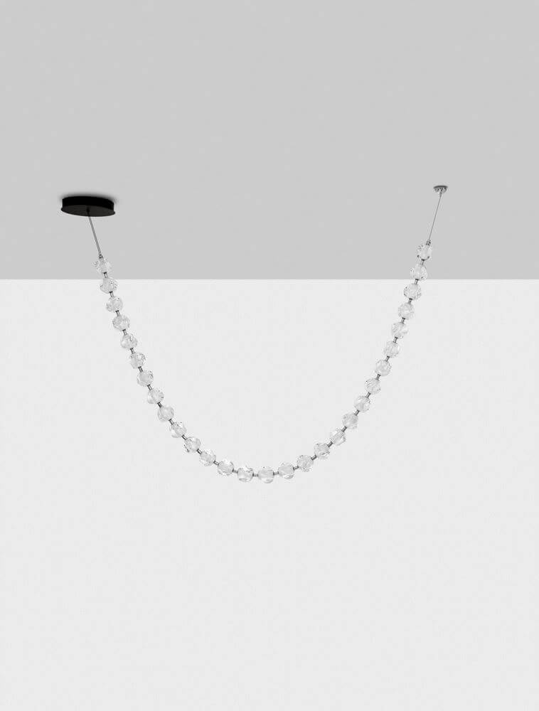 Moderne IFOS LED Deckenleuchte 29-flammig 3000K Schwarz, Chrom mit eleganten Kristallen.