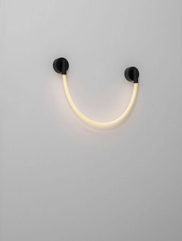 Ilane LED Wandleuchte Halbrund 3000K Schwarz mit modernem Design und eleganter Beleuchtung